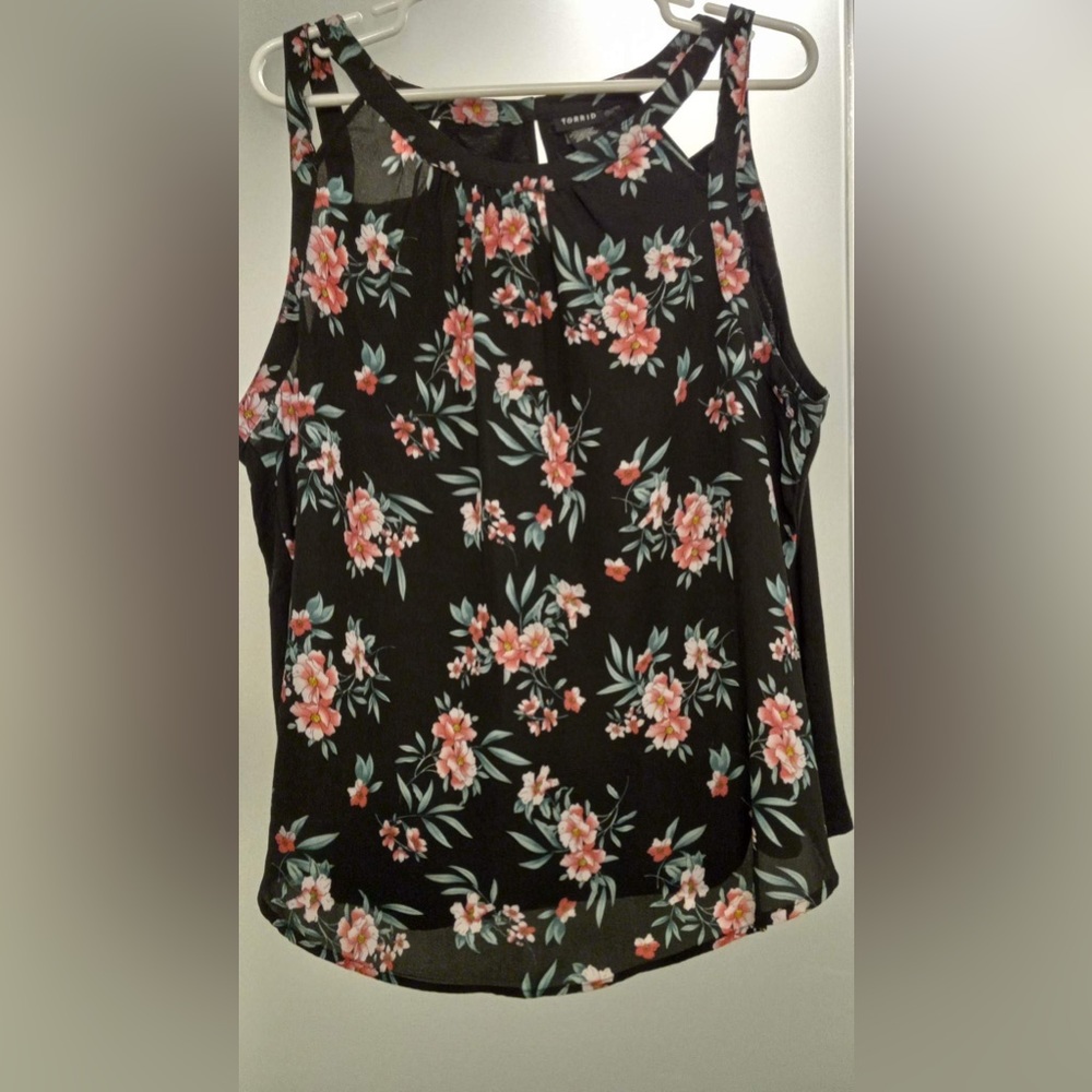 🔥Host Pick🔥 NWOT Torrid Floral Woven Knit Tank Sz 2